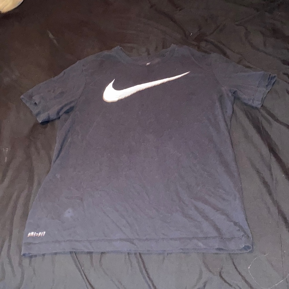 Black Nike tshirt medium